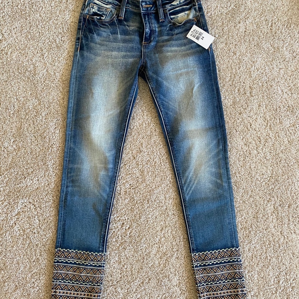 Dark wash Ankle Skinny jeans